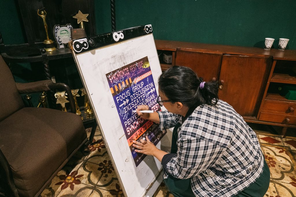 FGD “SalingxSilang”, Kolaborasi CSO di Synchronize Fest 2025